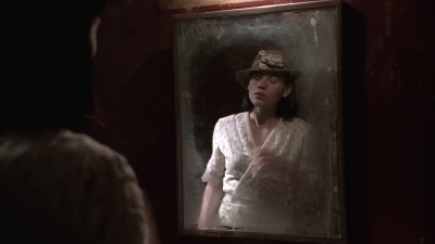 Carnivale_S01E04_mkv3551.jpg