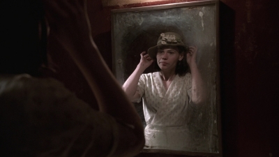 Carnivale_S01E04_mkv3553.jpg