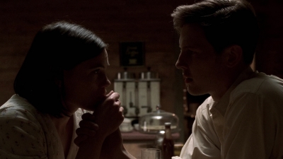 Carnivale_S01E04_mkv3924.jpg