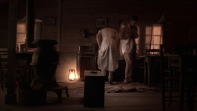 Carnivale_S01E04_mkv4974.jpg