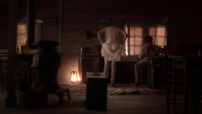 Carnivale_S01E04_mkv4977.jpg