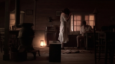 Carnivale_S01E04_mkv4981.jpg