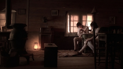 Carnivale_S01E04_mkv4988.jpg