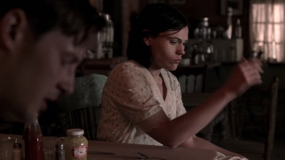 Carnivale_S01E04_mkv4999.jpg