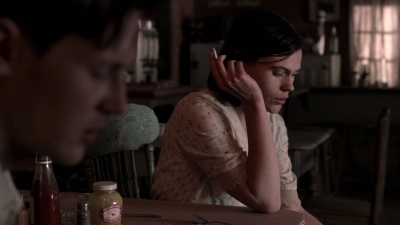 Carnivale_S01E04_mkv5002.jpg
