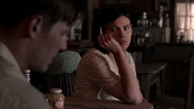 Carnivale_S01E04_mkv5010.jpg
