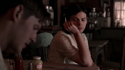 Carnivale_S01E04_mkv5013.jpg