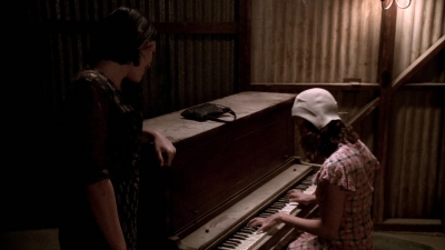 Carnivale_S01E05_mkv6533.jpg