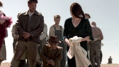 Carnivale_S01E06_mkv1965.jpg