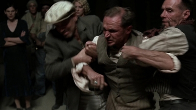 Carnivale_S01E06_mkv2476.jpg