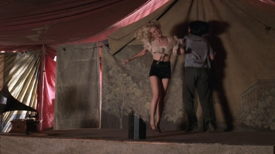 Carnivale_S01E08_mkv4101.jpg