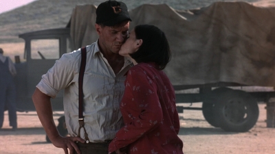 Carnivale_S01E09_mkv7647.jpg