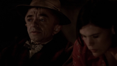 Carnivale_S01E09_mkv8685.jpg