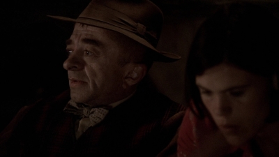 Carnivale_S01E09_mkv8723.jpg