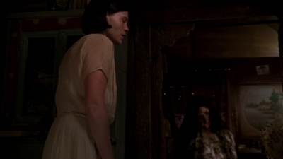 Carnivale_S01E10_mkv1662.jpg