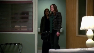 Law_and_Order_SVU_S10E08_Persona_mp40869.jpg