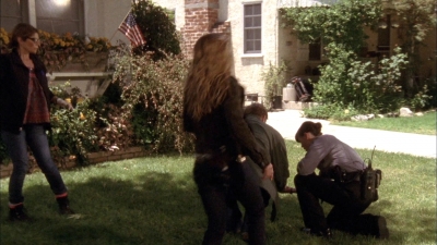 Saving_Grace_S03E09_mkv0509.jpg