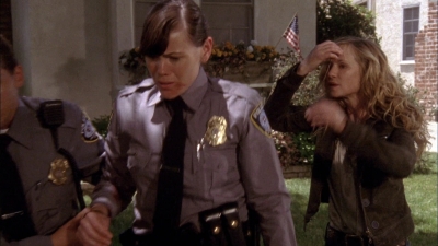 Saving_Grace_S03E09_mkv0525.jpg