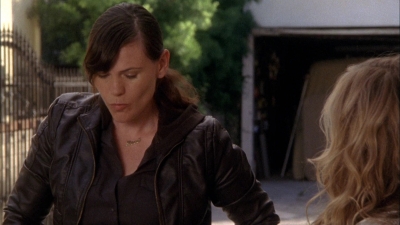 Saving_Grace_S03E09_mkv0811.jpg