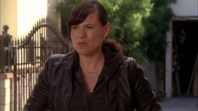 Saving_Grace_S03E09_mkv0817.jpg