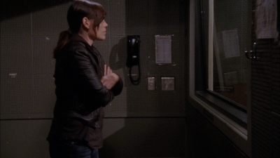 Saving_Grace_S03E09_mkv1939.jpg