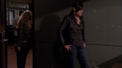 Saving_Grace_S03E09_mkv2145.jpg