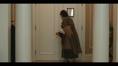 The_First_Lady_S01E01_mkv2851.jpg