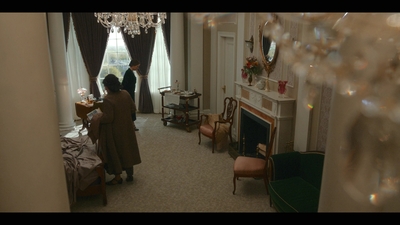The_First_Lady_S01E01_mkv2856.jpg