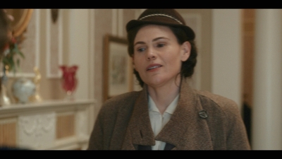 The_First_Lady_S01E01_mkv2872.jpg