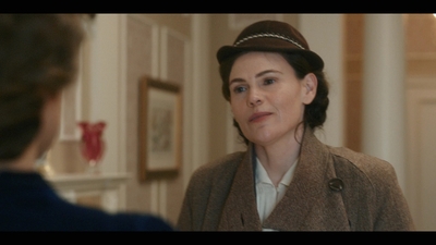 The_First_Lady_S01E01_mkv2873.jpg
