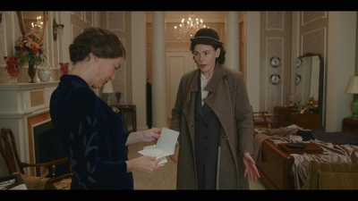 The_First_Lady_S01E01_mkv2888.jpg
