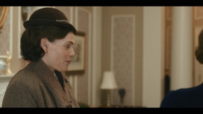 The_First_Lady_S01E01_mkv2899.jpg