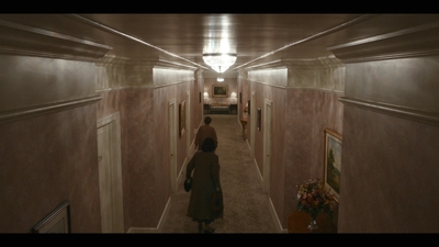 The_First_Lady_S01E01_mkv2921.jpg