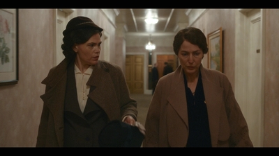 The_First_Lady_S01E01_mkv2925.jpg