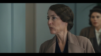The_First_Lady_S01E01_mkv2945.jpg