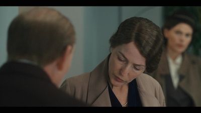 The_First_Lady_S01E01_mkv2953.jpg