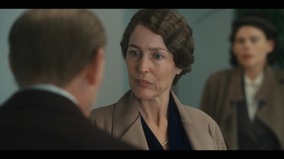 The_First_Lady_S01E01_mkv2960.jpg