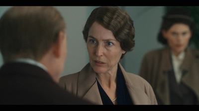 The_First_Lady_S01E01_mkv2964.jpg