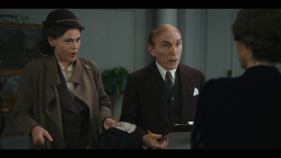 The_First_Lady_S01E01_mkv2998.jpg