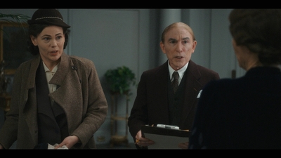 The_First_Lady_S01E01_mkv3004.jpg