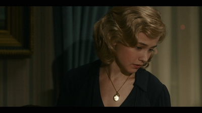 The_First_Lady_S01E06_mkv2163.jpg