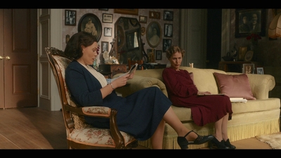 The_First_Lady_S01E07_mkv4993.jpg