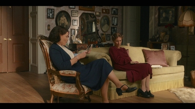 The_First_Lady_S01E07_mkv4997.jpg