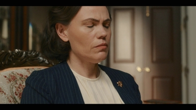 The_First_Lady_S01E07_mkv5056.jpg