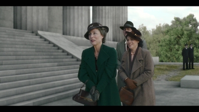 The_First_Lady_S01E07_mkv5241.jpg