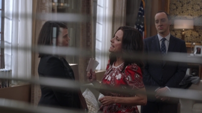 Veep_S06E01_mkv0748.jpg
