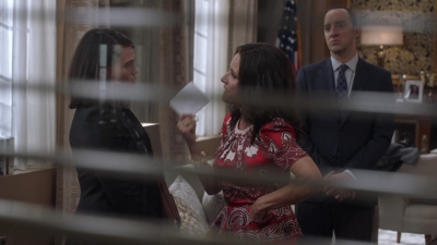 Veep_S06E01_mkv0752.jpg