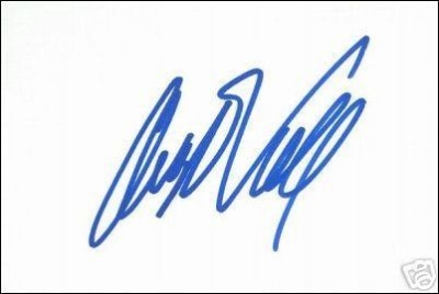 Autographed-057.jpg